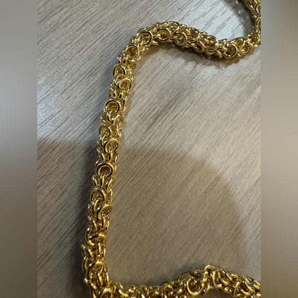 New‎ 18k Gold plated  Necklace 21.5 inch length and 5 mm thick - Picture 2 of 5